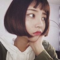 女生头像短发霸气超拽 剪过短发爱过烂人