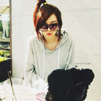 微信头像女生开朗_女生长相甜美性格开朗