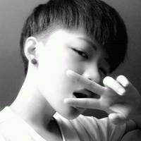 好看的微信头像黑白男生帅气