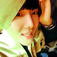 年轻男子的头像_好看帅气的年轻帅哥头像图片