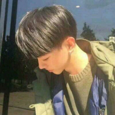 好看的微信头像图片男生图