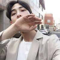 干净清纯男头像 放不下的情怀