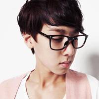 干净清新的男生头像