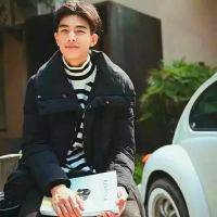 寂寞伤感的忧郁帅哥男生微信头像图片