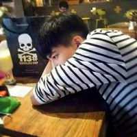 寂寞伤感的忧郁帅哥男生微信头像图片