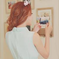 清纯美丽的女孩头像_似水清纯却比火热情