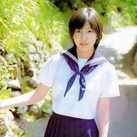 微信头像女生可爱穿校服_女生穿校服清纯模样