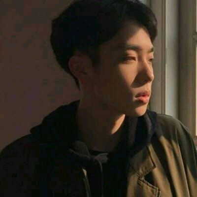 好看的微信头像图片男生图