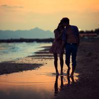 温馨而又浪漫的情侣图片头像