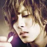 美男微信头像 清爽帅气的阳光型大男孩图片