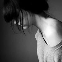 微信头像女生侧脸唯美_文艺风格的唯美侧脸女生