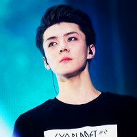 高人气偶像吴世勋魅力无限