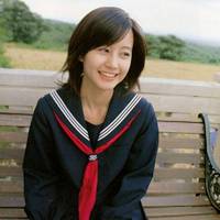 微信头像女生可爱穿校服_女生穿校服清纯模样