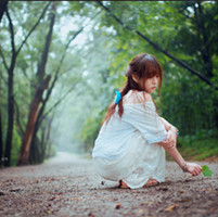 唯美意境头像女生 没有讲完的故事没有恋完的爱情