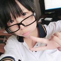 穿校服的女生可爱头像_校园青葱岁月