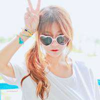 清纯美丽的女孩头像_似水清纯却比火热情