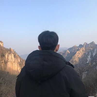 不露脸高清男生头像 高清帅气男生不露脸大图