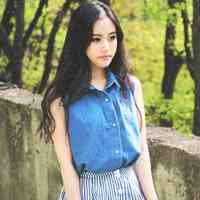 清纯美丽的女孩头像_似水清纯却比火热情