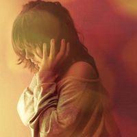 戴耳机女生头像 好看的女生戴耳机图片头像