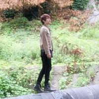 微信头像全身男生,好看的男生远景全身头像图片