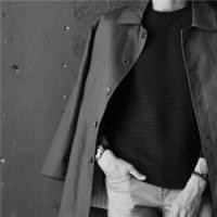 微信头像男生下半身黑白照