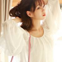 穿冬装女生头像_唯美又时尚