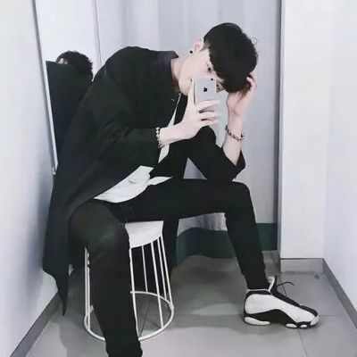 男生自拍头像高清 帅帅哒的自拍