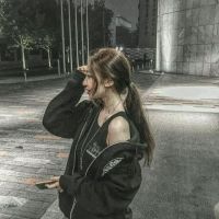 慵懒女生头像 洒脱慵懒随意女生