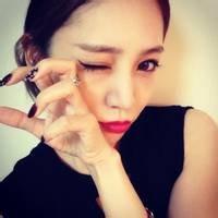 流行微信头像女生