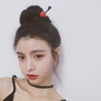 忧郁图片女生头像_有着少女味的忧郁文艺女青年