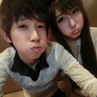 两人一张的时尚潮流情侣头像图片