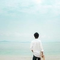 微信头像全身男生,好看的男生远景全身头像图片