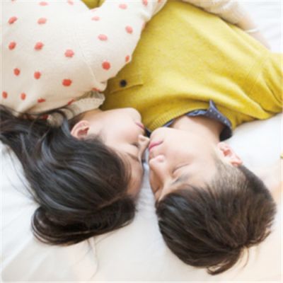 唯美情侣头像一对两张 爱上唯一的爱情