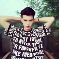 微信头像冷酷男生帅气 要帅气的生活