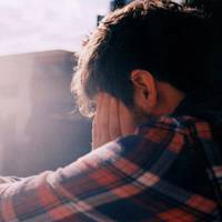 伤感男生头像背影