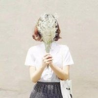 好看唯美意境女生头像,爱熄灭了灯心围一座城