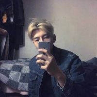 好看男生头像超酷帅的自拍图片头像