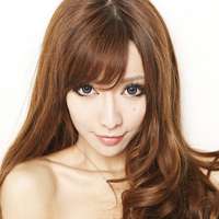 瓜子脸女人头像 好看时尚的女生头像瓜子脸