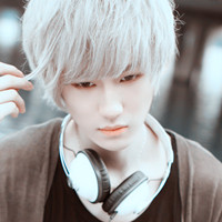 微信头像男生回眸 回眸才瞥见真挚的爱情