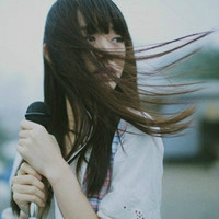 用手遮脸的漂亮女生头像