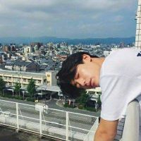 逆风的方向更适合飞翔