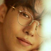 逆风的方向更适合飞翔