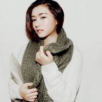 穿冬装女生头像_唯美又时尚