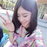 面带微笑的美女头像_微笑吧我不做含羞草