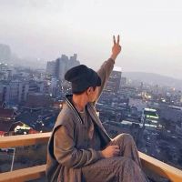 男生真实头像生活照 爱情是个梦