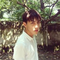 侧脸男头像 侧脸帅气轻熟男魅力