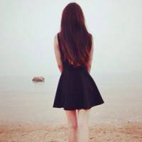 女生非主流头像背影_在岁月风尘里的女生背影