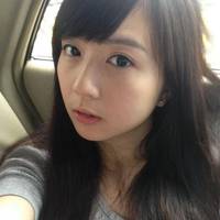 面带微笑的美女头像_微笑吧我不做含羞草