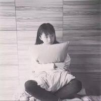 时尚又个性的一男一女情侣头像图片