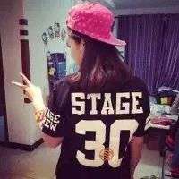 时尚又个性的一男一女情侣头像图片